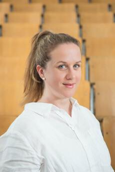 Isabelle Giraud-Bellm
